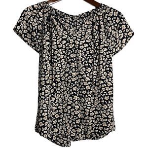 Waterschic Fantasy Fluttering Floral Blouse Black and white Size Small